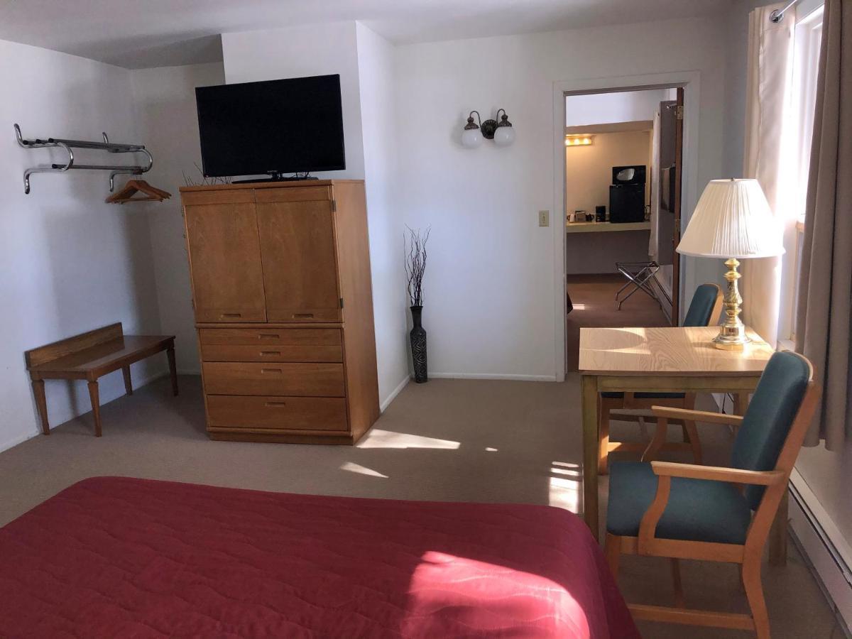 Budget Host Inn Ironwood Zewnętrze zdjęcie