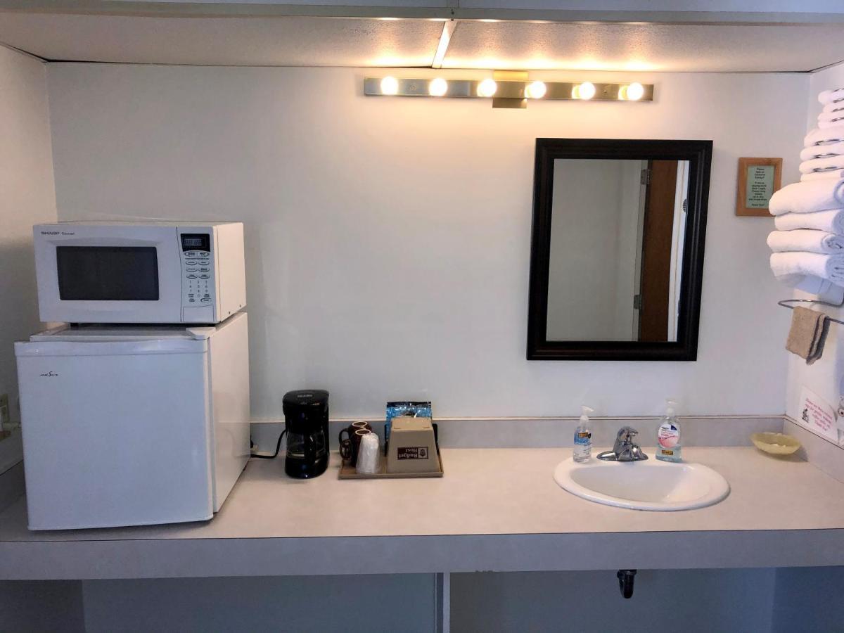 Budget Host Inn Ironwood Zewnętrze zdjęcie