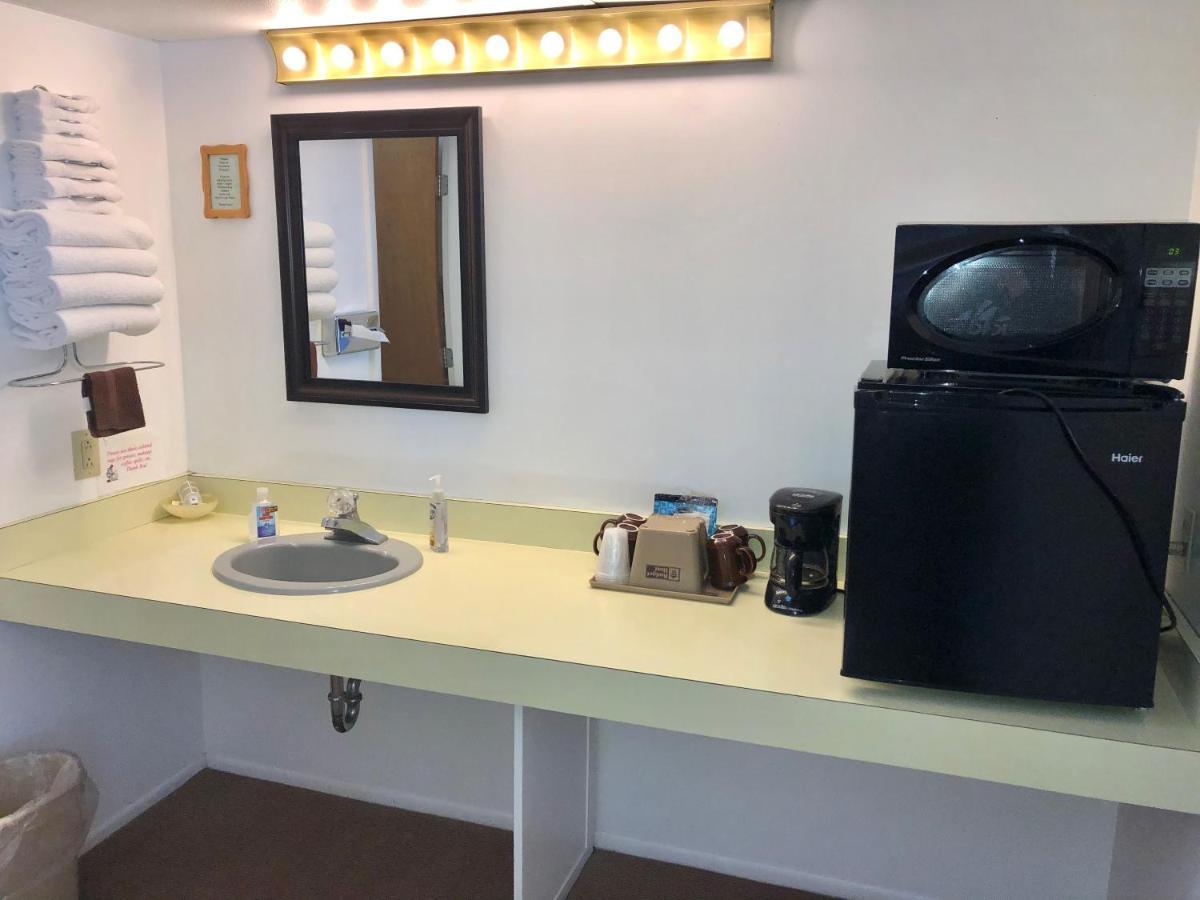 Budget Host Inn Ironwood Zewnętrze zdjęcie