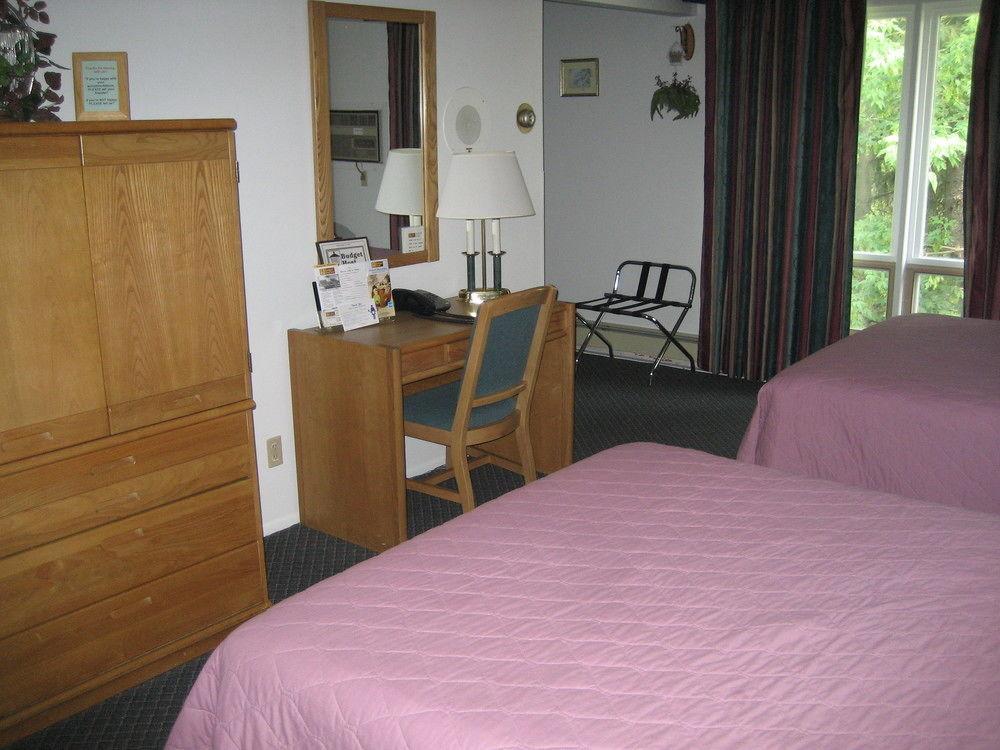 Budget Host Inn Ironwood Zewnętrze zdjęcie